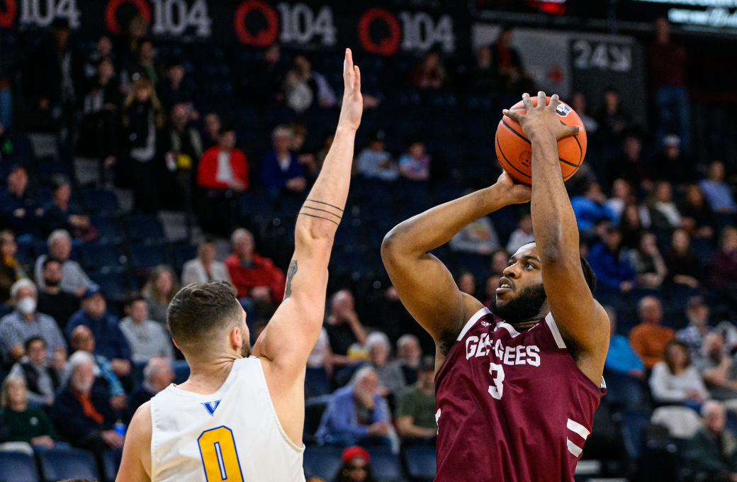 Gee-Gees ride away with bronze medal after 20-point win over Victoria