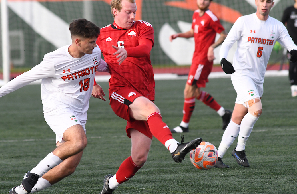 MSOC – CONSOLATION #2: Panatelo roars for the Lions in shootout win over UQTR